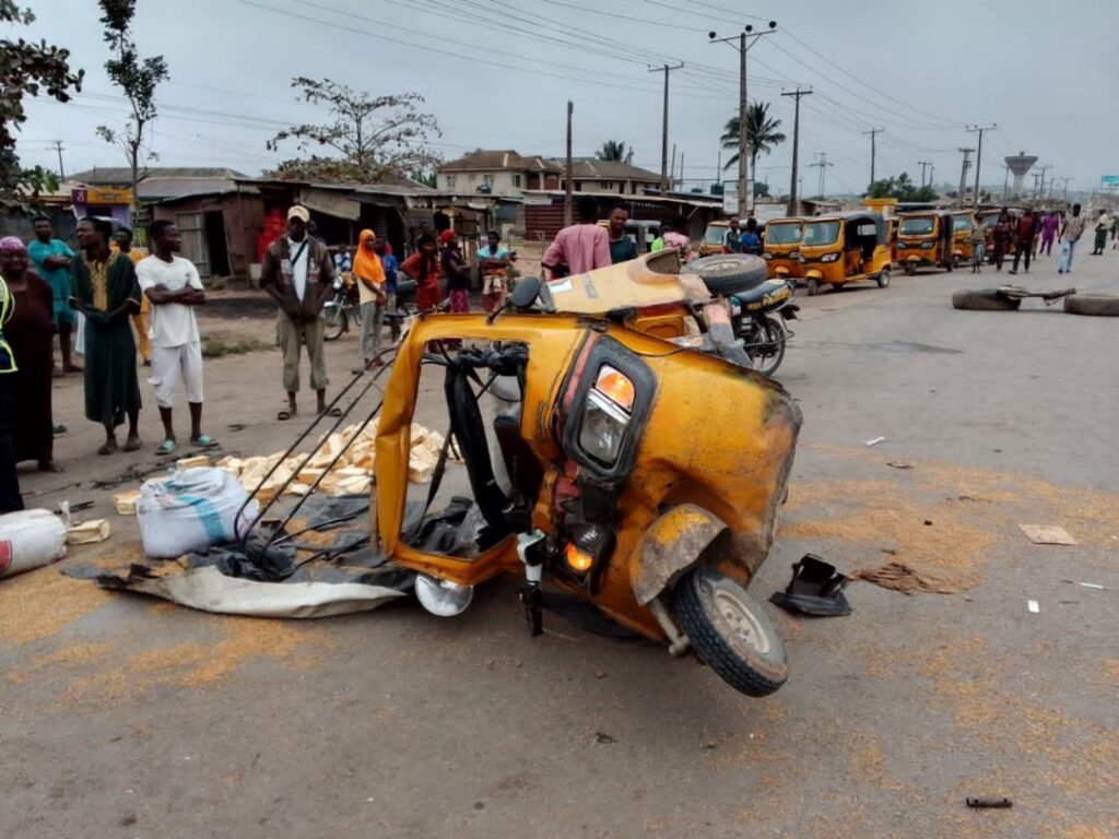 TRUCK CRUSHES GRANDMOTHER, GRANDDAUGHTER TO DEATH IN OGUN STATE
