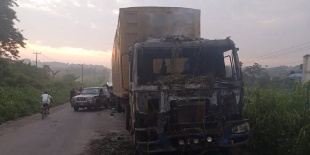 16 BURNT TO DEATH AS PASSENGER BUS AND TRUCK COLLIDE ON ORE-BENIN EXPRESSWAY