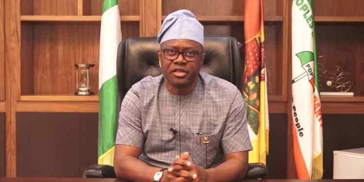 2024 Teachers’ Day: Makinde Promises To Pay N70,000 Minimum Wage