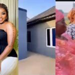 “Your greatness is just about to start” – Colleagues rain prayers and praises on Kudirat Ogunro as she builds a new house for her mother